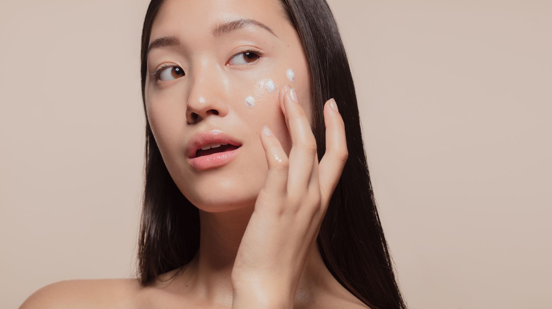 Coconut Oil : Benefits for Body & Skin